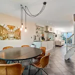 Brugse Charme Huis Met Tuin Aan Het Water 8P